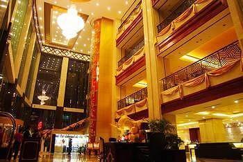 Junyuan Huatian Hotel - Huaihua Fenghuang County Exterior photo